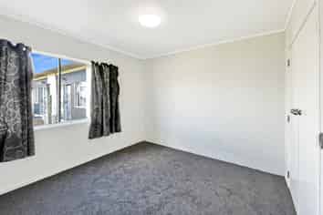 2/83 Favona Road, Favona