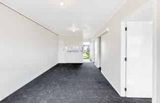 2/83 Favona Road, Favona