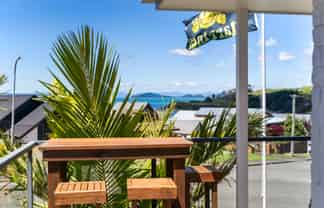 22 Te Pene Road, Maraetai