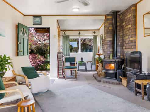 2/37 Hinemoa Avenue, Taupo