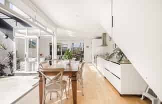 22/189 Mangatawhiri Road, Omaha