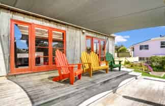 14 Manga-Pirau Street, Waikawa Beach