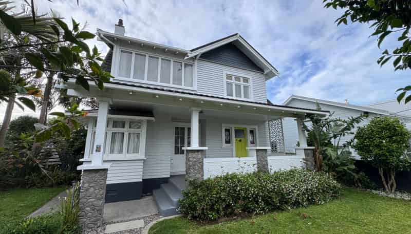 15 Wallace Place, Westown