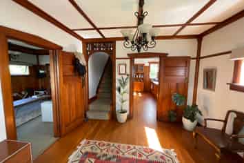 15 Wallace Place, Westown