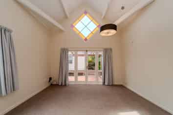 23 Milton St, Berhampore