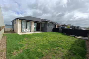 9/3 North Ridge Drive, Rototuna North