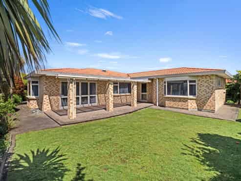 23 Bullock Drive, Springvale