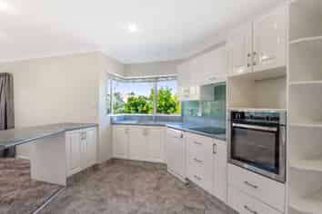 23 Bullock Drive, Springvale