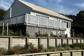 31 Bankot Crescent, Ngaio