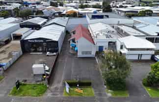 Versatile Penrose Standalone | AVAILABLE NOW