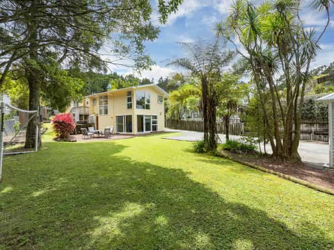 8 Waima Crescent, Titirangi