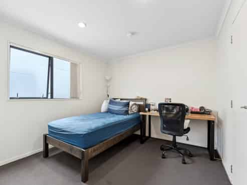 B708/176 Broadway, Newmarket