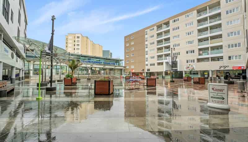 B708/176 Broadway, Newmarket