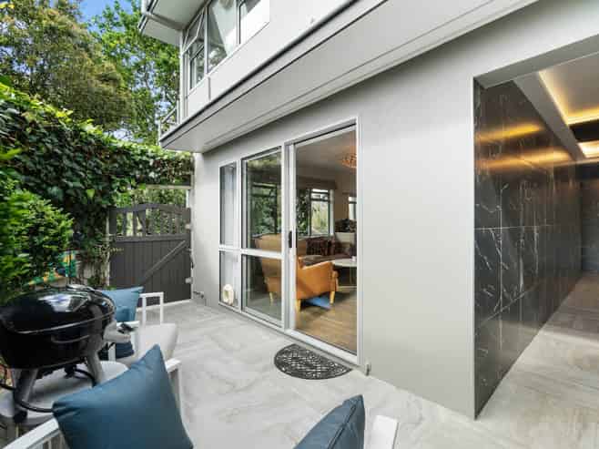 7/17 Cathedral Place, Parnell