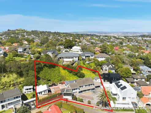 2 Queensway, Three Kings