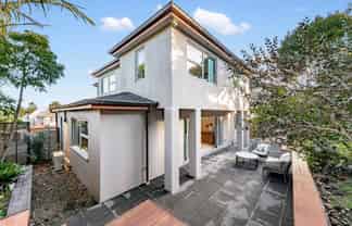 61A Clonbern Road, Remuera