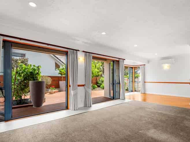 92 Aberdeen Road, Campbells Bay