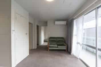 6/6 Opoia Drive, Hamilton East