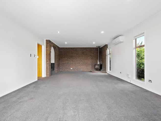 38 Makora Road, Massey