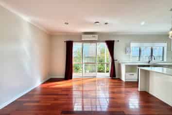 10 Palazzo Close, Flat Bush