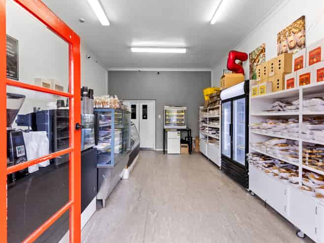 Entry level investment with cashflow