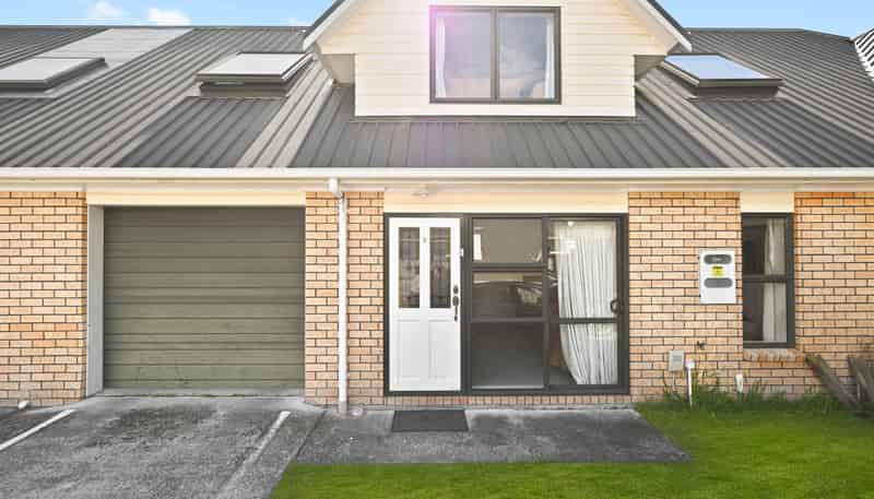 14C Jones Crescent, Melville