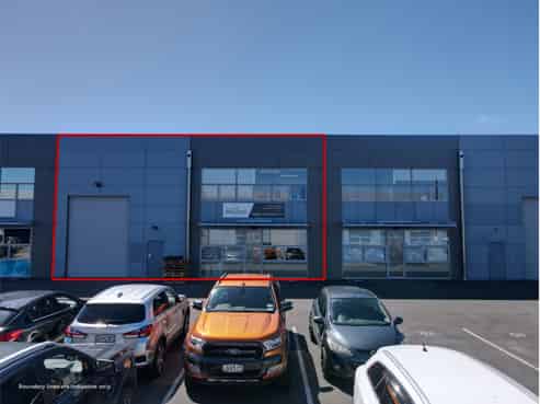 High Stud Warehouse in popular Business Park