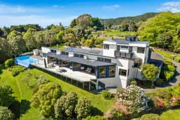 62 Sunglo Terrace, Otaki