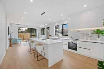 14E McQuarrie Avenue, Wattle Downs