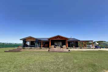 Manawatu / Whanganui - Address withheld