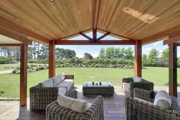 Manawatu / Whanganui - Address withheld