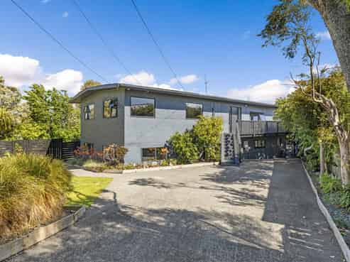 106 Mount View Road, Bastia Hill