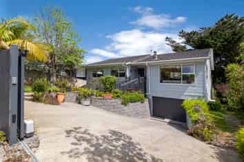 12 Cheriton Road, Mellons Bay