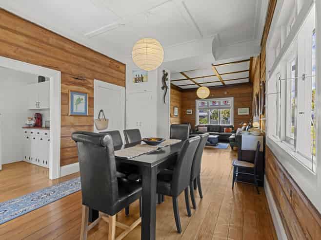 22 Wallis street, Raglan