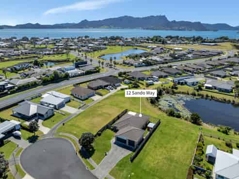 12 Sando Way, One Tree Point