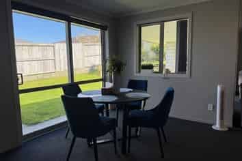 163 Ballintoy Park Drive, Welcome Bay