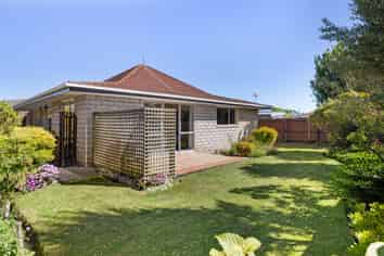2/99 St Martins Road, Saint Martins