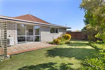 2/99 St Martins Road, Saint Martins