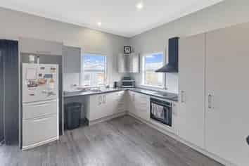 68 Allardice Street, Dannevirke