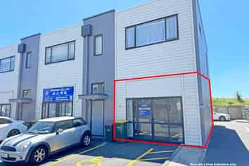 GROUND FLOOR INDUSTRIAL UNIT FOR LEASE
