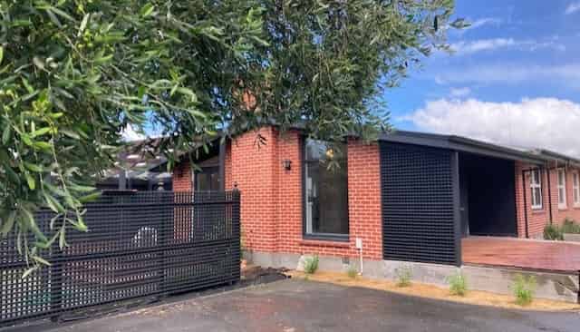 117 Racecourse Road , Allenton