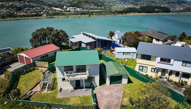 33 Clipper Street, TITAHI BAY