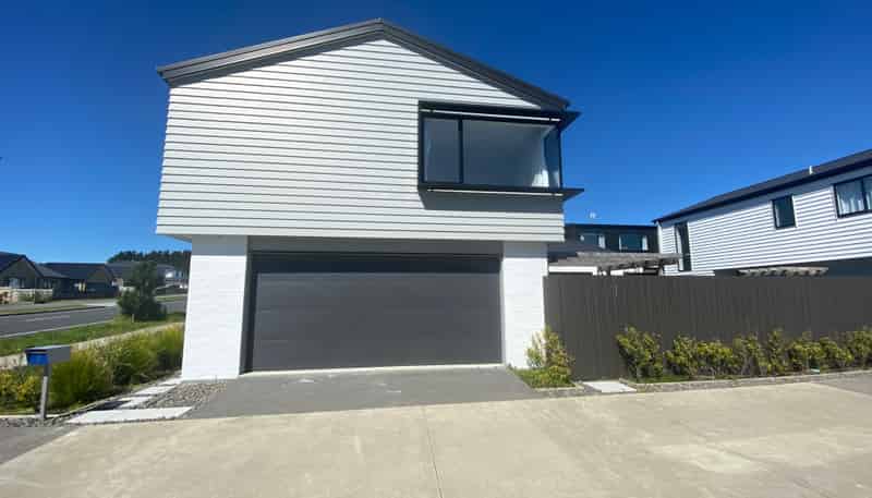 1 Henry Lloyd Place, Silverdale