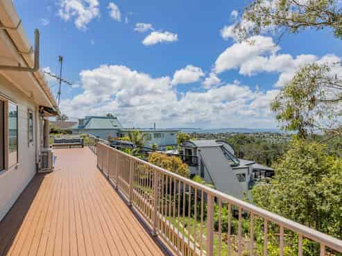 3 Dalmeny Close, Murrays Bay