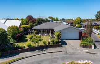 9 Falcon Drive, Allenton