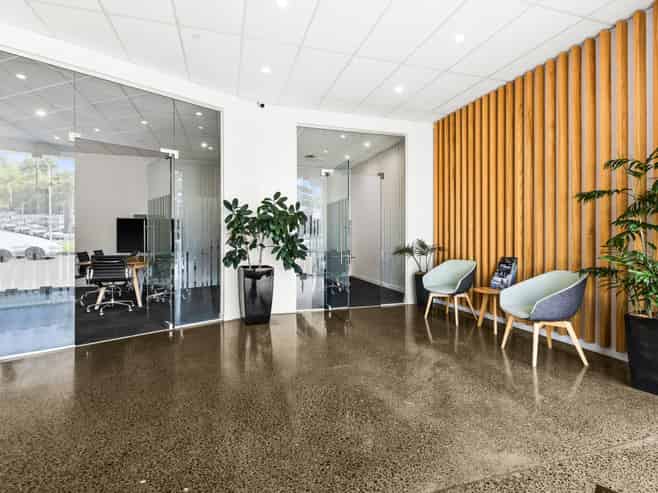 Corner profile A-Grade office with parking