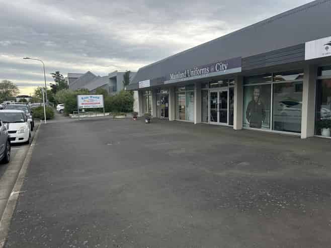 Prime city fringe tenancy – café, retail or office