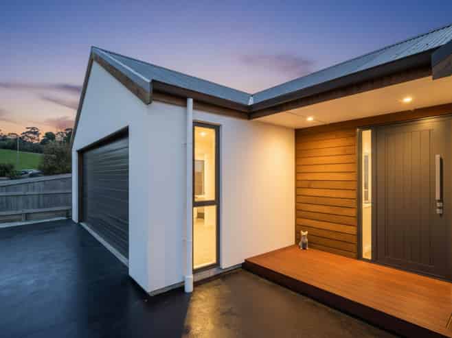 18 Sabine Drive, Richmond