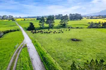 677 Newall Road, Newall