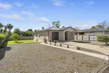 12D Bertelsen Court, Otaki